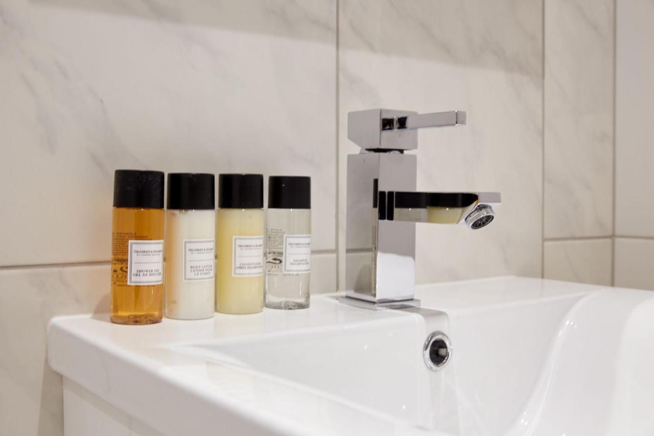 7Vh Virginia House, 31 Bloomsbury Way By City Living London Ngoại thất bức ảnh